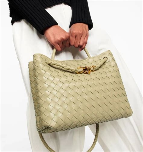 bottega spaghetti bag dupe|bottega veneta andiamo bag dupe.